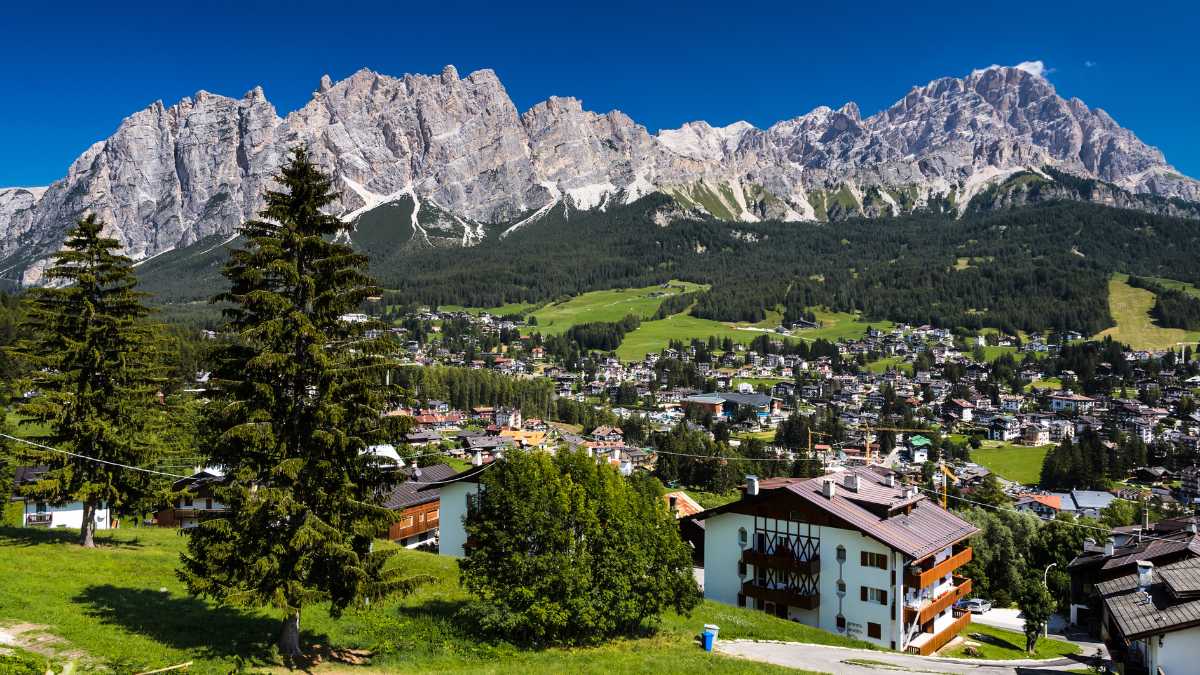 Cortina e cinema: itinerario tra location di film famosi